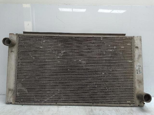 Chłodnica silnika 275127504 BMW