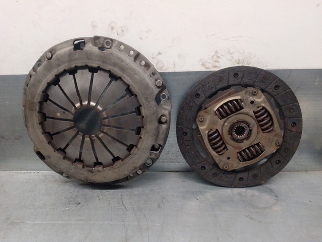 Zestaw sprzęgła (3 części) 2755904 FORD