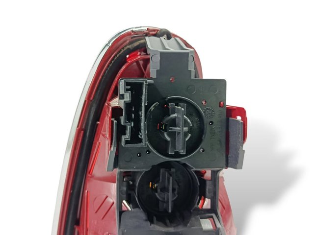 Lampa zespolona tylna prawa 2757010 BMW