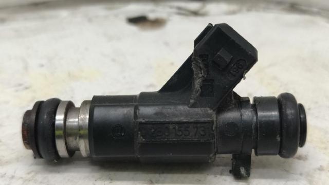 Wtryskiwacz paliwa 280155731 VAG