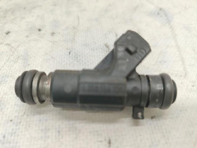 Wtryskiwacz paliwa 280155731 VAG