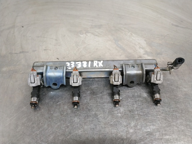 Wtryskiwacz paliwa 280158013 NISSAN