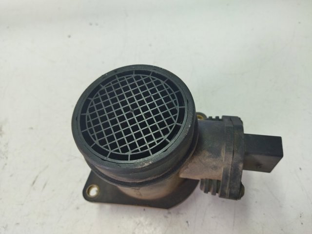 Czujnik przepływu powietrza, przepływomierz powietrza M.A.F. 280218063 VAG