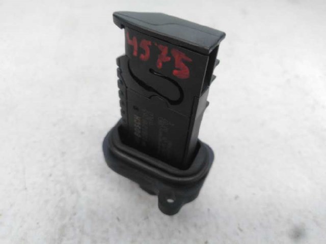 Czujnik przepływu powietrza, przepływomierz powietrza M.A.F. 280218265 SUZUKI