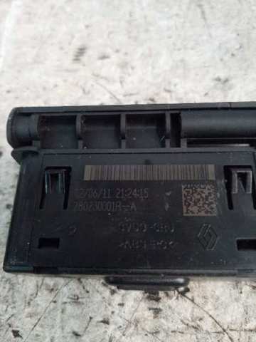 280230001R Renault (RVI)