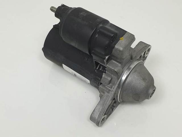 Rozrusznik 2810002040 TOYOTA