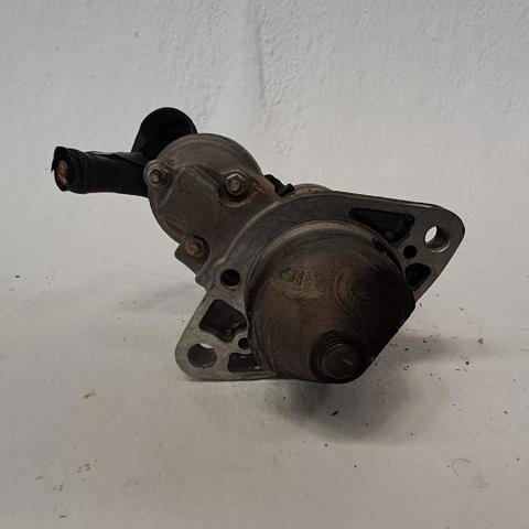 Rozrusznik 281000G040 TOYOTA