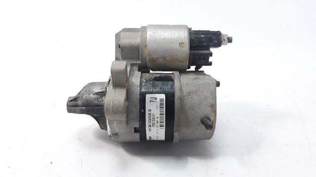 281000Q100 Toyota