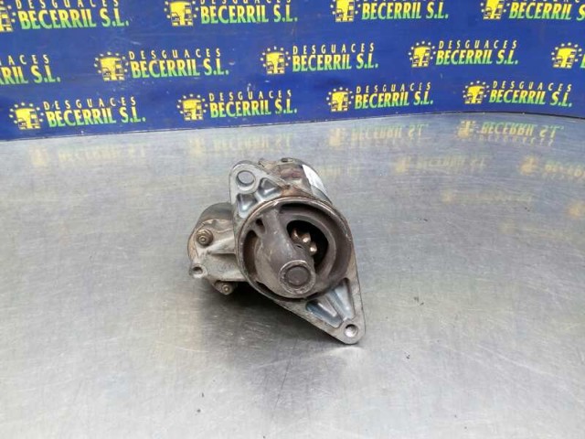 Rozrusznik Toyota Corolla E9