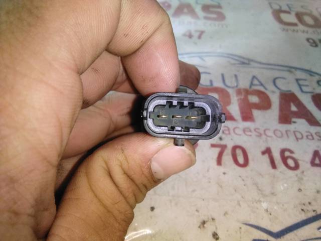 Czujnik ciśnienia paliwa 281002405 RENAULT