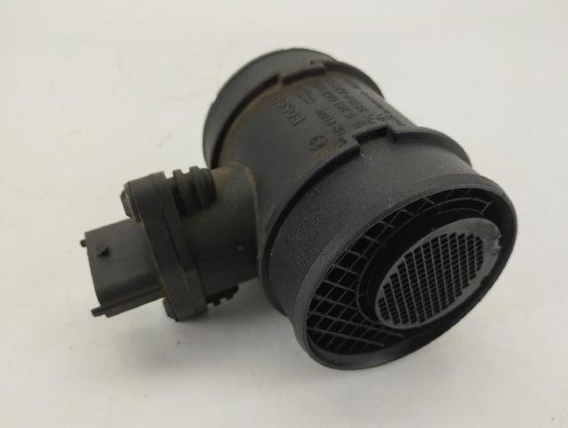 Czujnik przepływu powietrza, przepływomierz powietrza M.A.F. 281002600 HYUNDAI