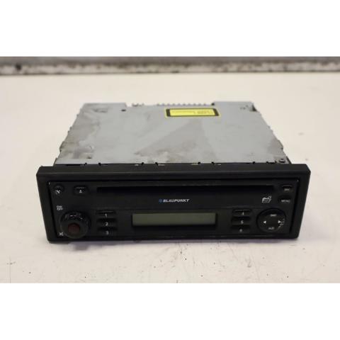 Radioodtwarzacz (radio AM/FM) do Renault Trafic FL