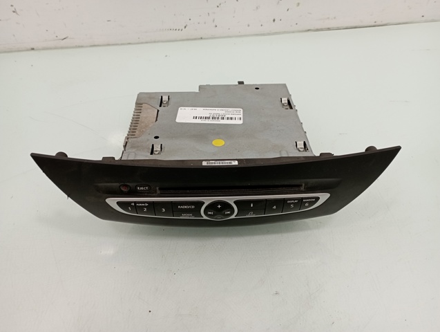 Kupić Radioodtwarzacz (radio AM/FM) Renault Laguna III KT0, KT1 w dobrej cenie