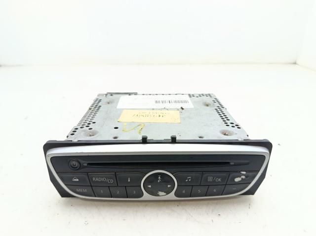 Radioodtwarzacz (radio AM/FM) 281150030R RENAULT