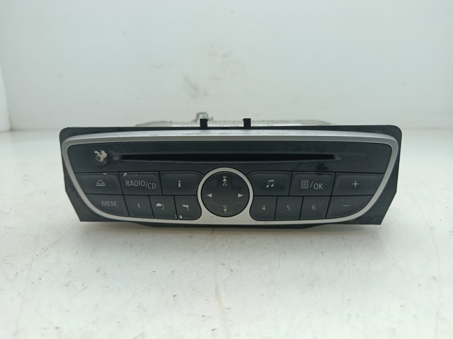 Radioodtwarzacz (radio AM/FM) 281150030R RENAULT
