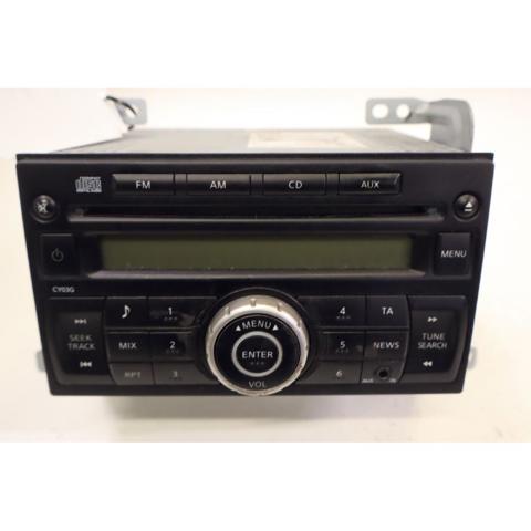 Radioodtwarzacz (radio AM/FM) Nissan JUKE F15