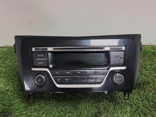 Radioodtwarzacz (radio AM/FM) 281854CA0A NISSAN