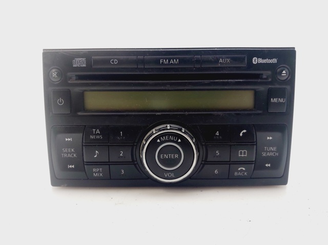 Radioodtwarzacz (radio AM/FM) 28185JD000 NISSAN