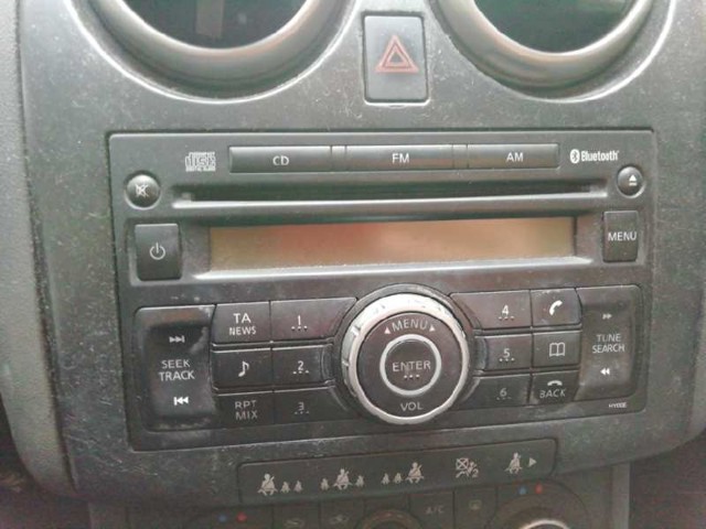 Radioodtwarzacz (radio AM/FM) 28185JD00A NISSAN