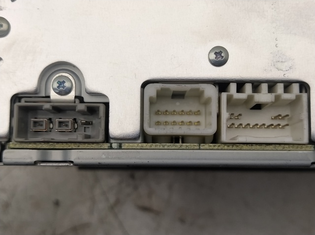 Radioodtwarzacz (radio AM/FM) 28185JD00A NISSAN