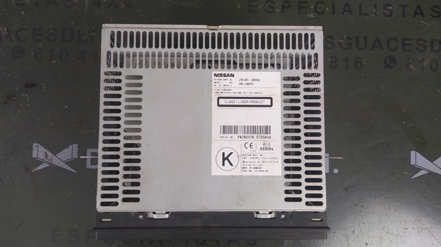 Radioodtwarzacz (radio AM/FM) 28185JD00A NISSAN