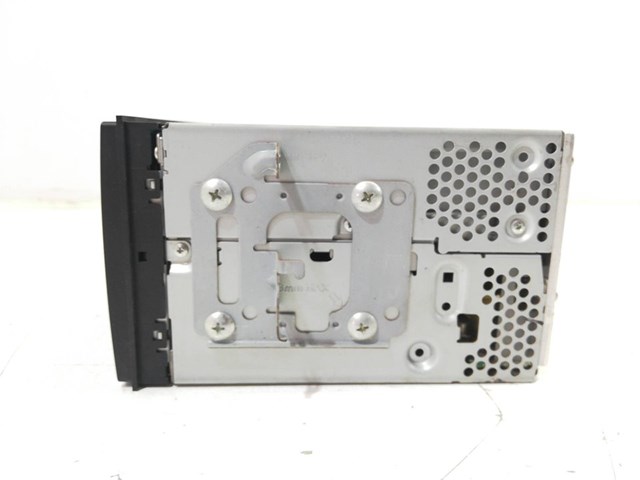 Radioodtwarzacz (radio AM/FM) 28185JD40A NISSAN