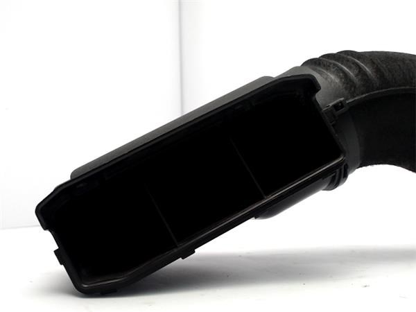 Wlot powietrza do filtra powietrza Hyundai Elantra 6 AD