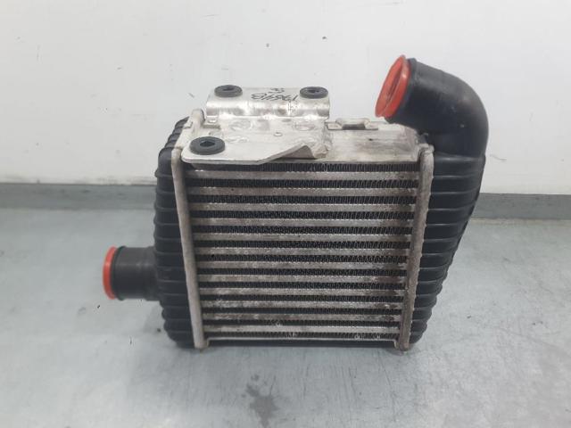 Chłodnica intercoolera 2827027010 HYUNDAI
