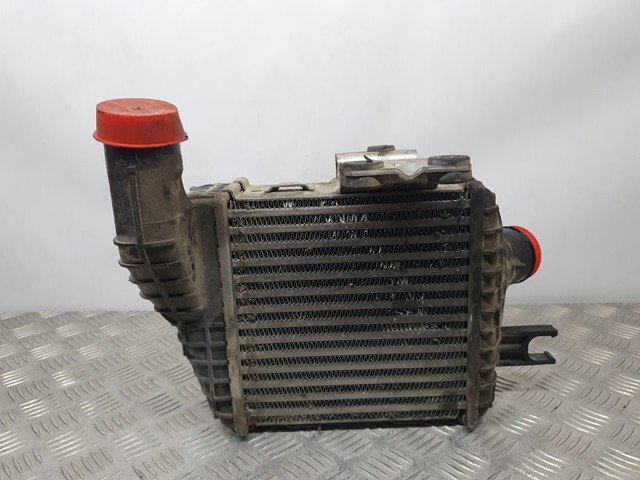 Chłodnica intercoolera 282702725X HYUNDAI