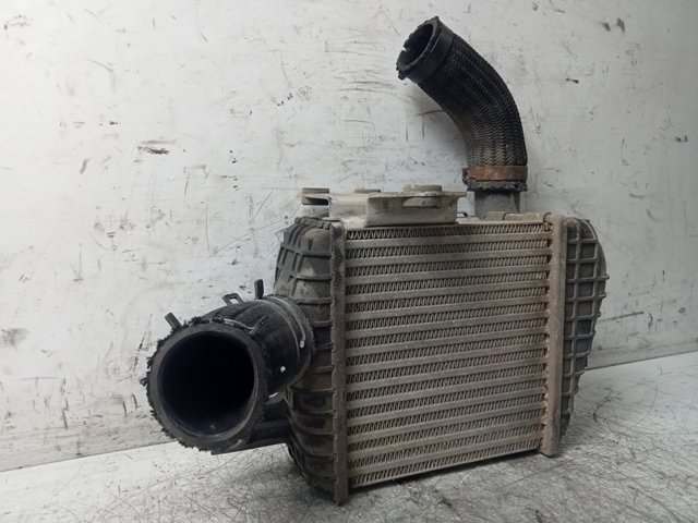 Chłodnica intercoolera 282702725X HYUNDAI
