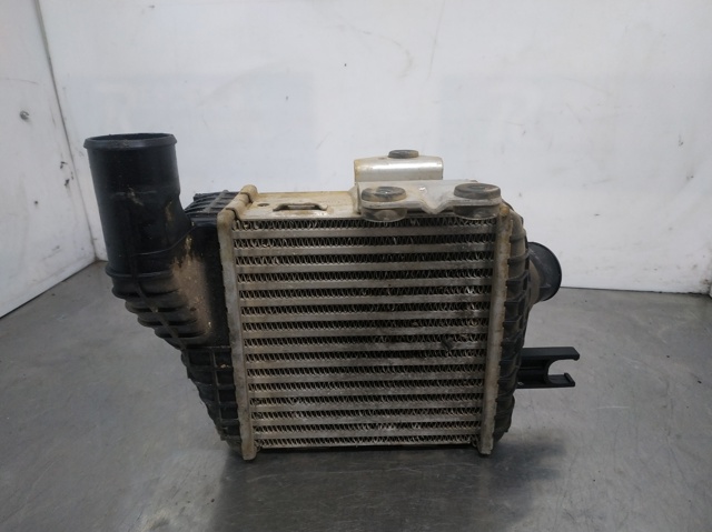 Chłodnica intercoolera 282702725X HYUNDAI