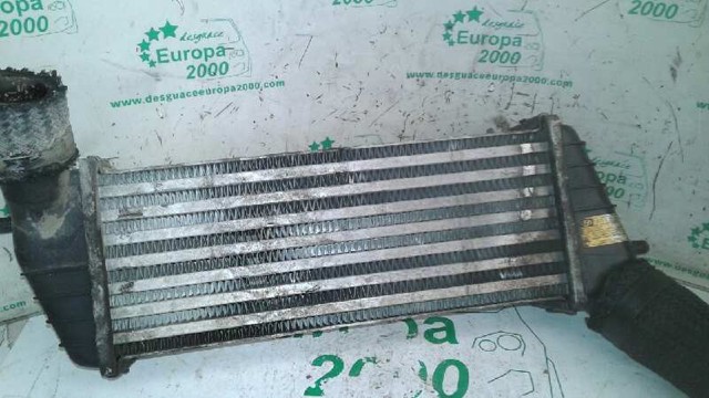 Chłodnica intercoolera 2827027500 HYUNDAI