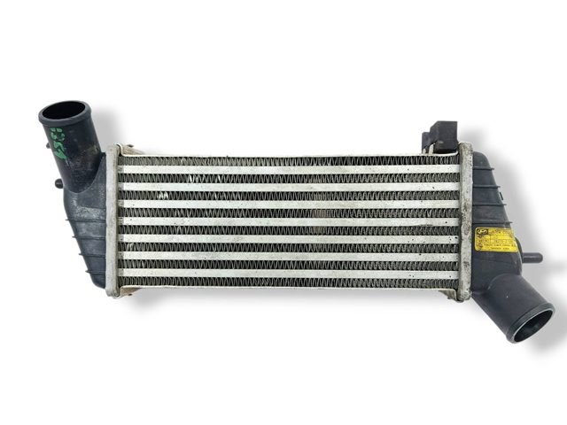 Chłodnica intercoolera 2827027500 HYUNDAI