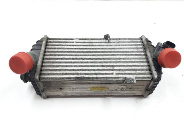 Chłodnica intercoolera 282702A770 HYUNDAI