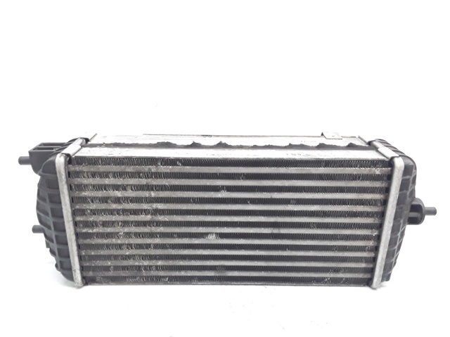 Chłodnica intercoolera 282702A800 HYUNDAI