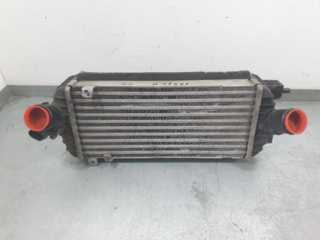 Chłodnica intercoolera 282702A800 HYUNDAI