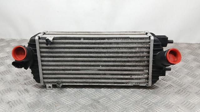 Chłodnica intercoolera 282702A800 HYUNDAI