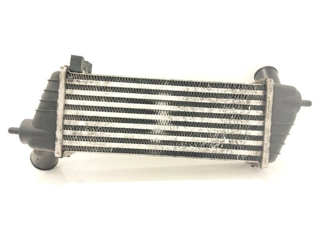 Chłodnica intercoolera 2827127500 HYUNDAI