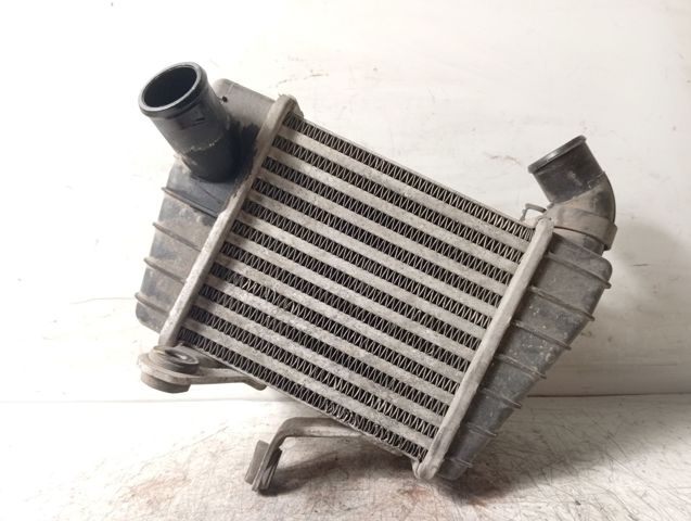 Chłodnica intercoolera 2827127700 HYUNDAI