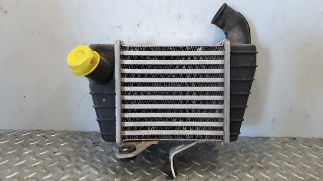 Chłodnica intercoolera 2827127700 HYUNDAI