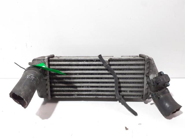 Chłodnica intercoolera 282712A401 HYUNDAI