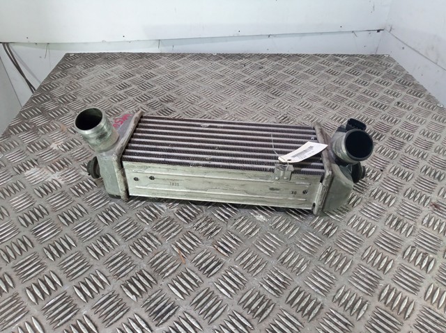 Chłodnica intercoolera 282712A700 HYUNDAI