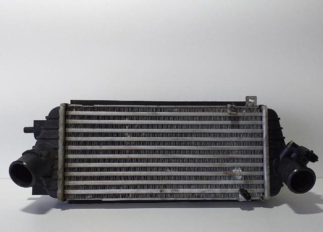 Chłodnica intercoolera 282712A800 HYUNDAI
