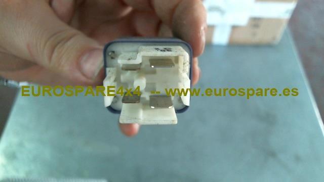 Przekaźnik rozrusznika Toyota Land Cruiser J9