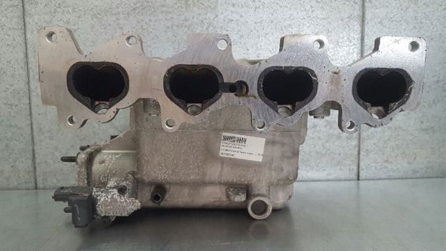 Kolektor ssący KIA Spectra