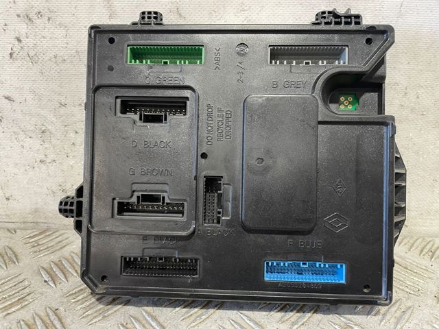 Blok komfortu 284B13640R RENAULT