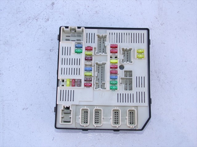 284B17288R Renault (RVI)