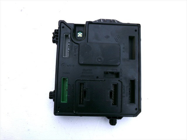 284B17288R Renault (RVI)