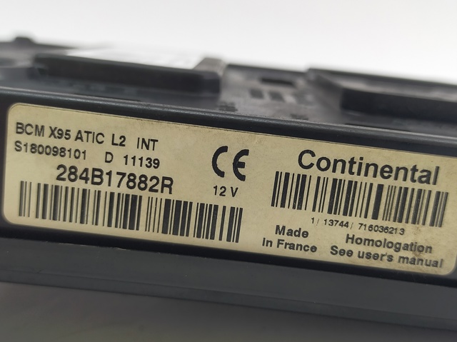 284B17882R Renault (RVI)