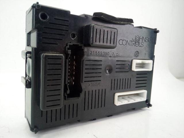 Blok komfortu 284B2BC52A NISSAN
